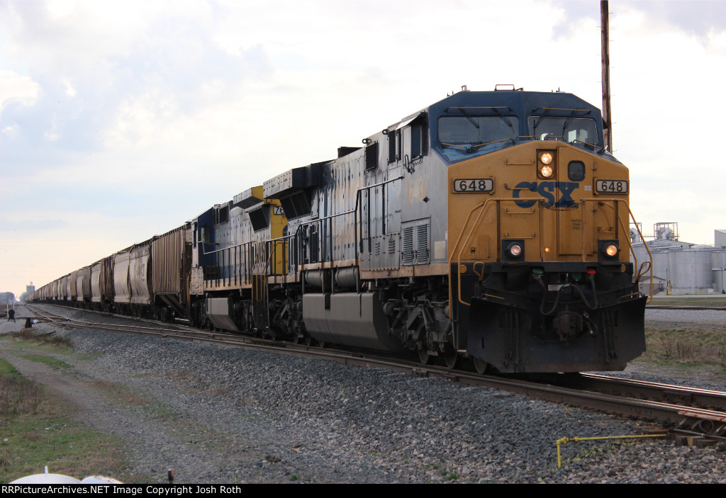 CSX 648 & CSX 7615